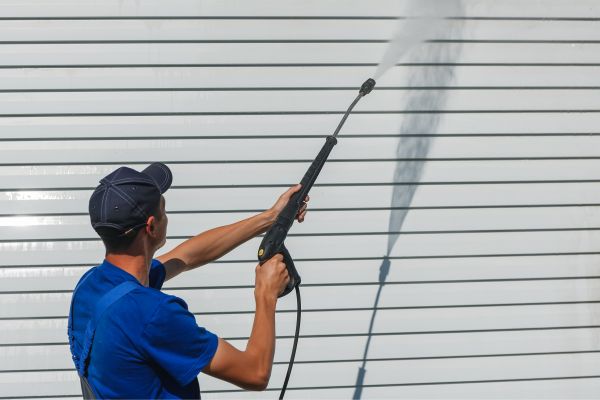 Power Washing Service in Elkhart