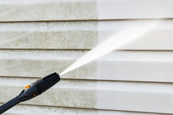 Cost of House Exterior Cleaning in Elkhart