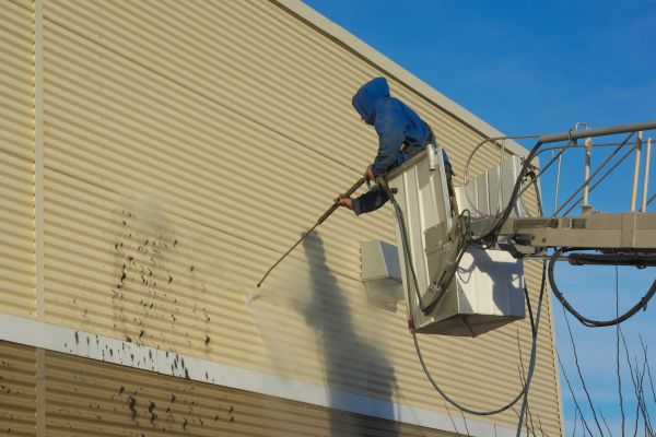 Commercial Exterior Cleaning in Elkhart