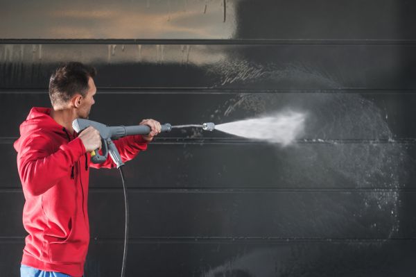 Exterior Washing in Elkhart