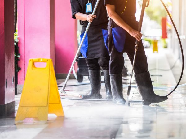 Commercial Power Washing in Elkhart