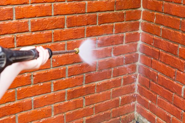 Cost of Brick Pressure Cleaning in Elkhart