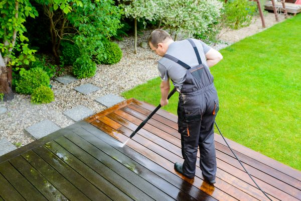 Deck And Patio Cleaning in Elkhart