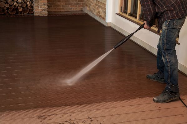 Porch Pressure Cleaning in Elkhart