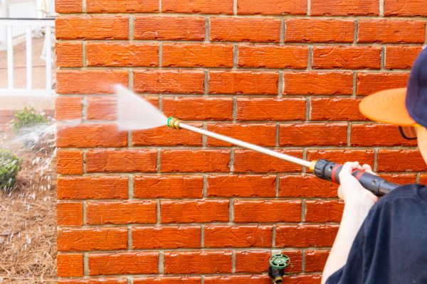 Wall Pressure Washing in Elkhart